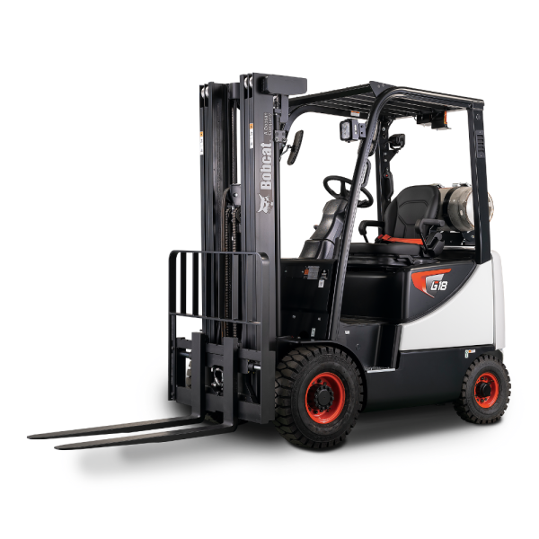 3-4K ENGINE POWERED FORKLIFT WITH PNEUMATIC TIRES