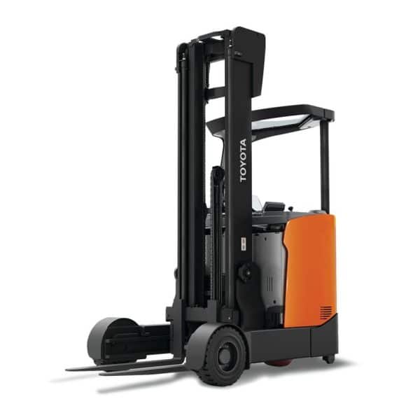 Moving Mast Reach Truck Indoor Outdoor Studio 1 1.jpg