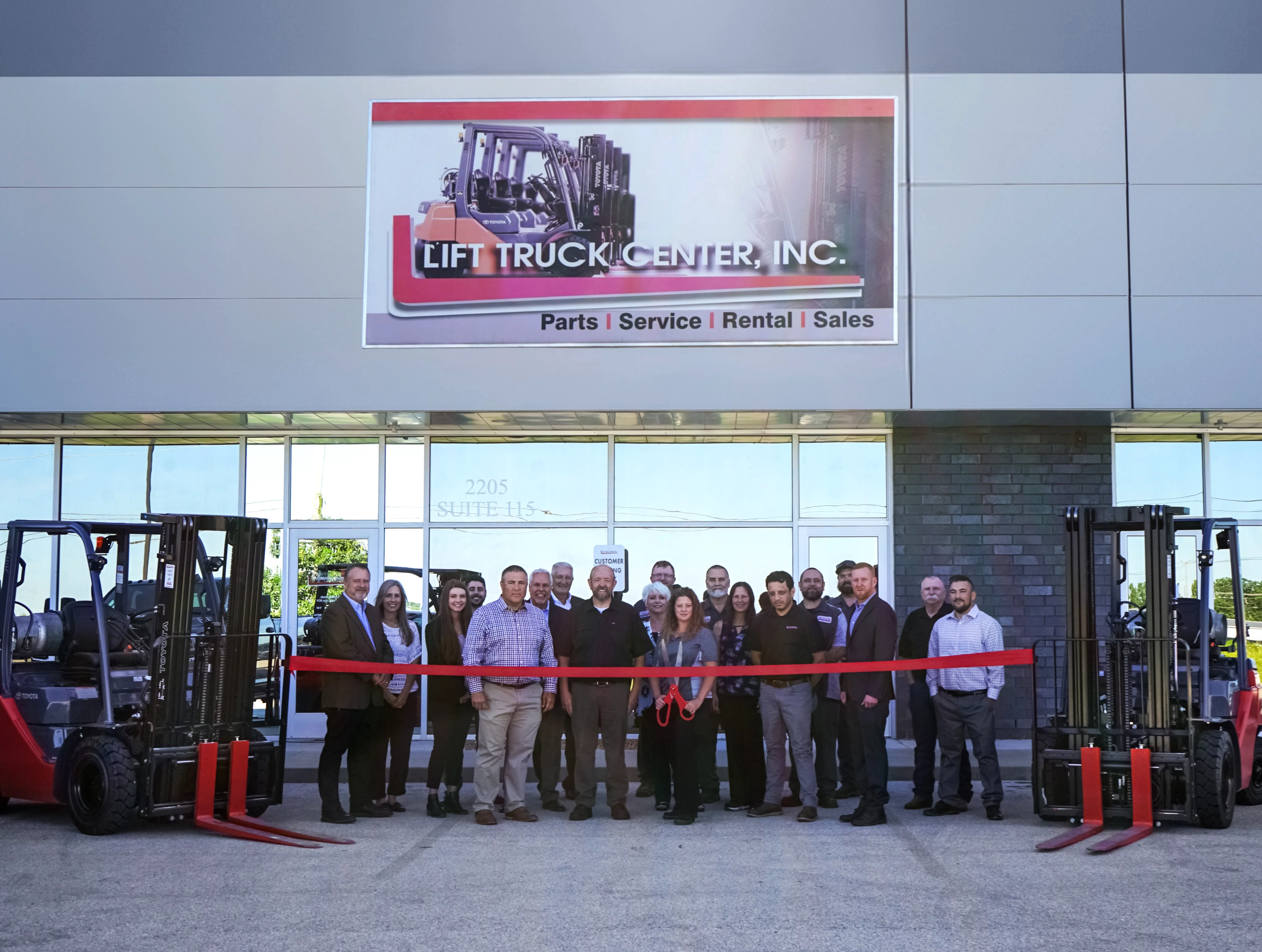 Featured image for “Ribbon Cutting at Our New Joplin Facility”