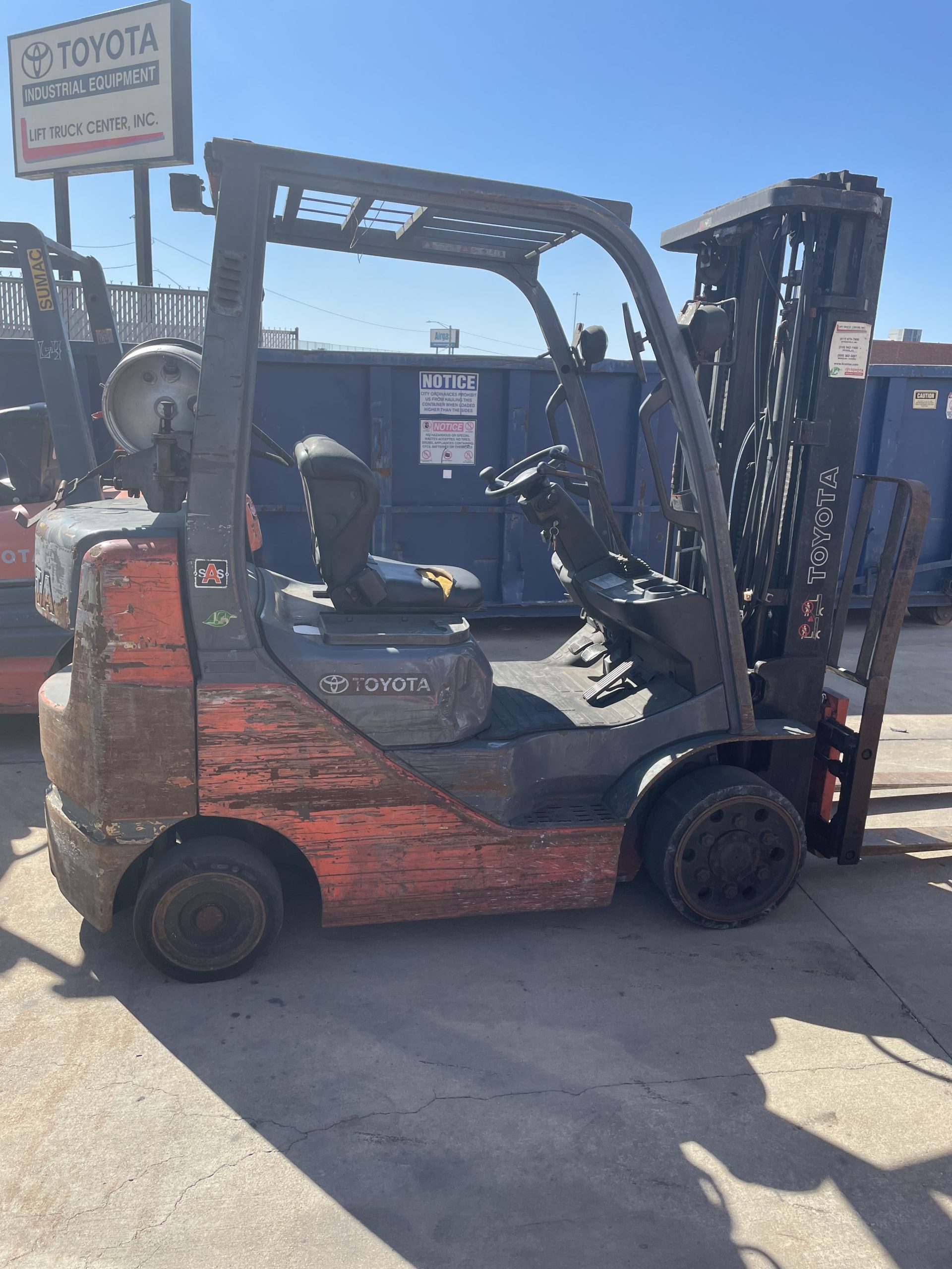 Featured image for “TOYOTA 5,000 LBS. CAPACITY CUSHION TIRED FORKLIFT”