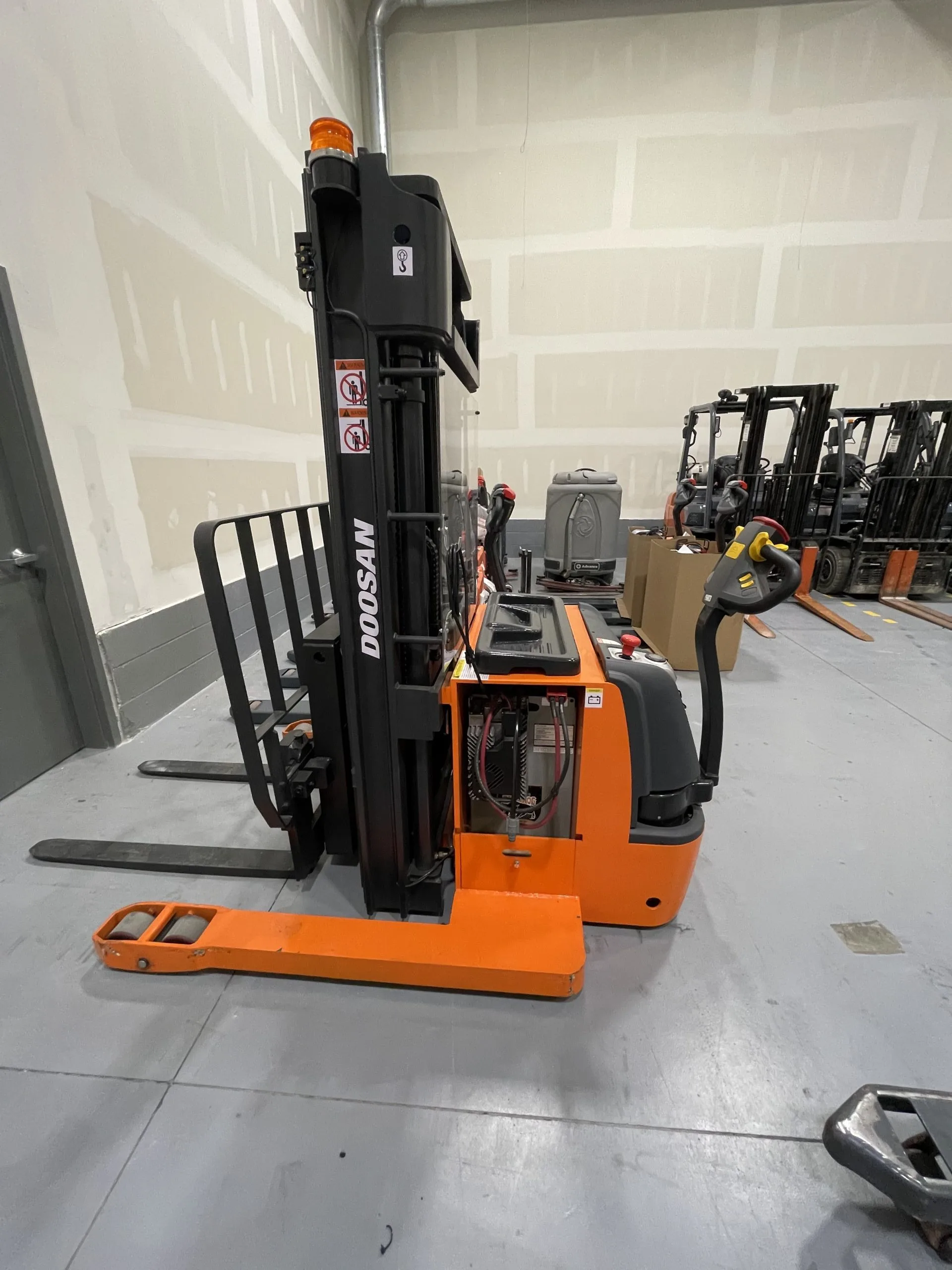 Featured image for “DOOSAN 3,300 LBS. CAPACITY WALKIE STACKER”